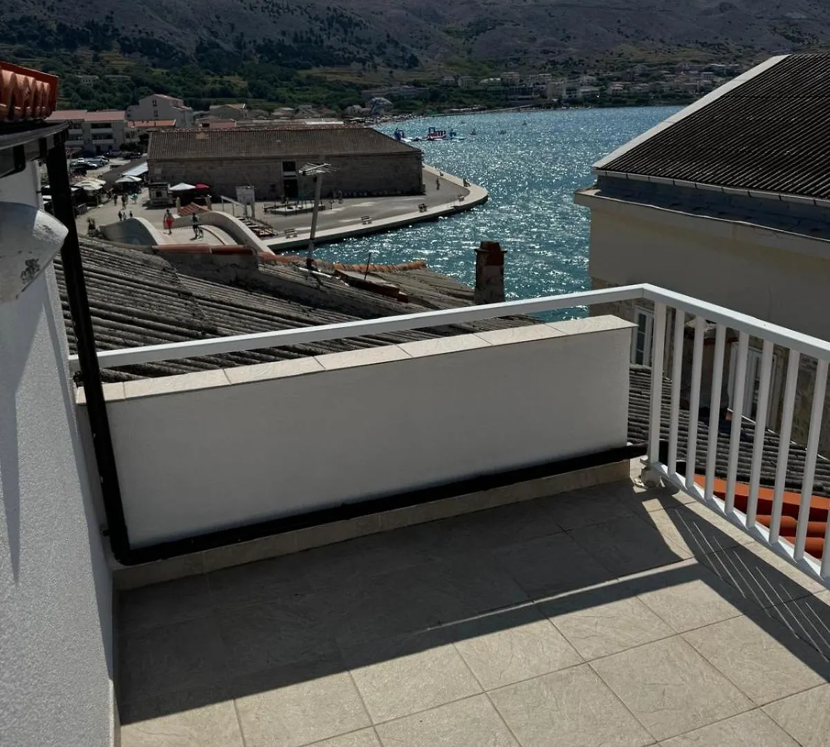 Pag Marina Vero Apartments 帕格